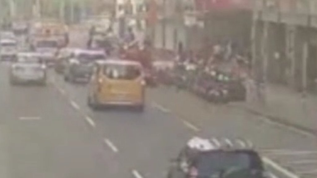 影／汐止拖吊車支援半路撞倒女騎士肇逃　警逮人揪「毒駕」司機