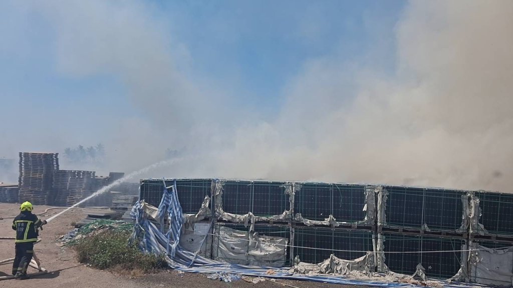 屏東太陽能板火警！　燃燒面積8000平方公尺