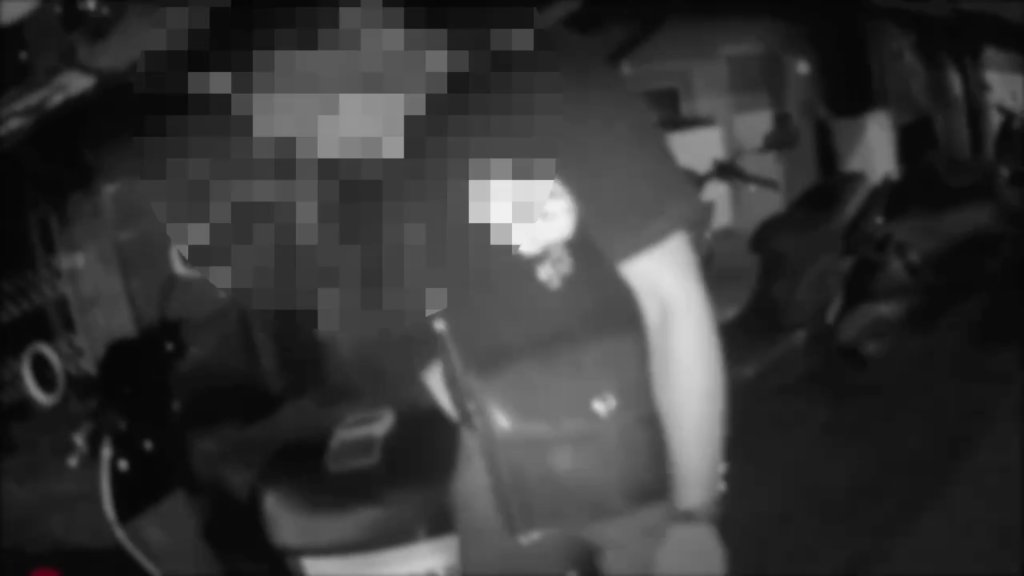 南港男街頭恍神呆站遇盤查 當警面偷丟毒品包秒遭逮送辦 南港男街頭恍神呆站遇盤查 當警面偷丟毒品包秒遭逮送辦