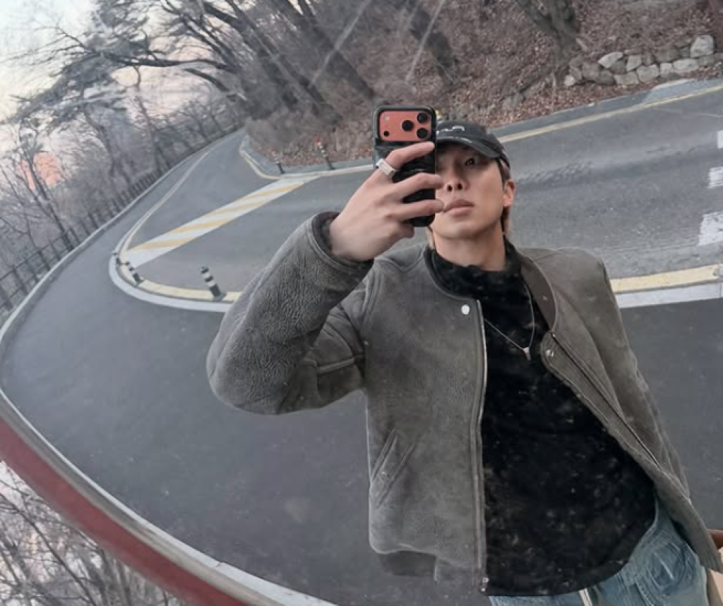 BTS回歸前夕突發意外！RM演唱會彩排「腳踝重傷」