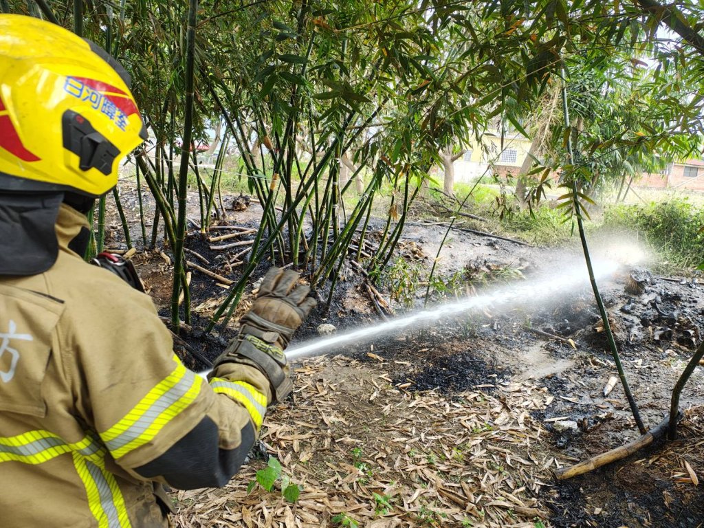台南竹林火警！70歲男子火堆旁倒地　全身40%燒燙傷