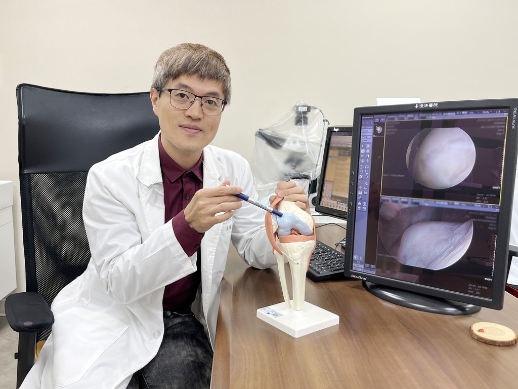 50歲女膝蓋「挖空種軟骨」長出健康軟骨 自體軟骨移植再生術60歲前是黃金期