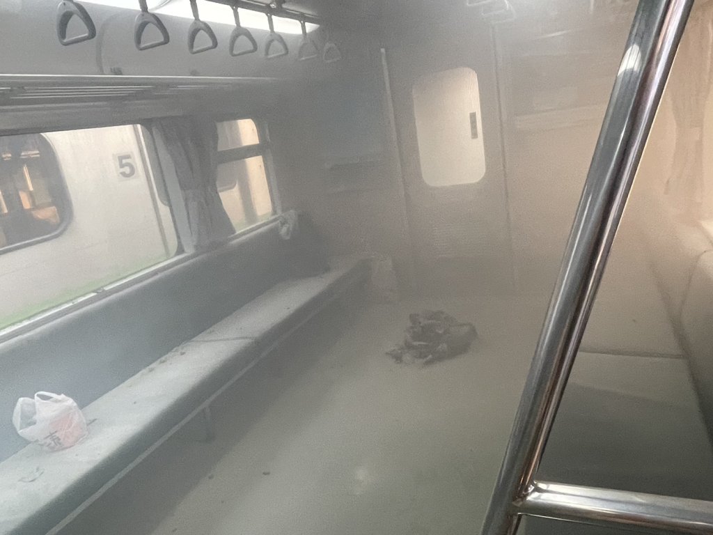 台鐵內灣線列車內旅客行動電源自燃！　鐵路警察依「失火罪」函送地檢署偵辦