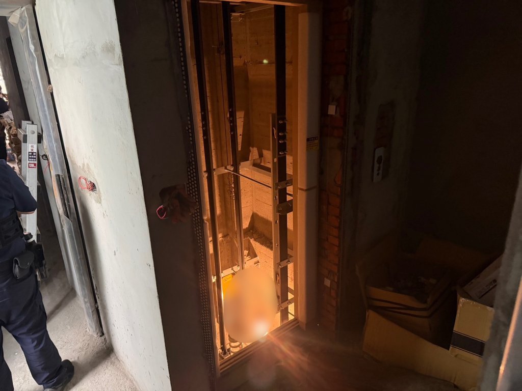 新莊工安意外！ 　電梯施工包商頭部遭配重塊壓傷送醫