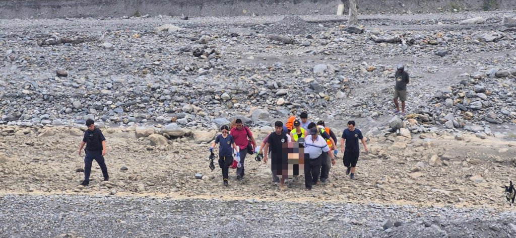 金崙溪奪命意外！17歲學生戲水突沉入水底　急救後仍不治