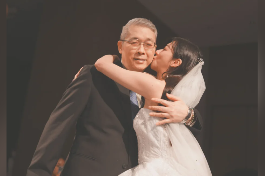 林逸欣父癌逝！最後慶生惹淚　繼續販售「神級精油」