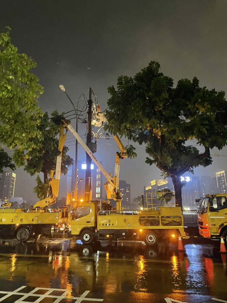 台中北屯電纜斷線2千餘戶停電！　台電全力搶修中