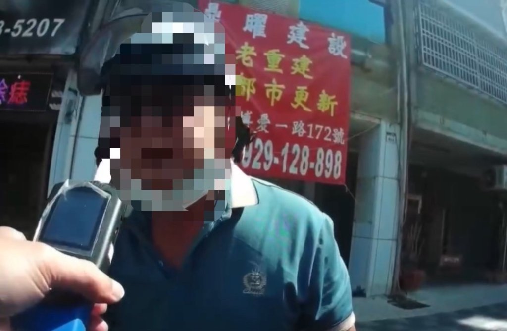 「自己人」失控了！高雄警遭攔查竟暴走　傷同僚被壓制送辦