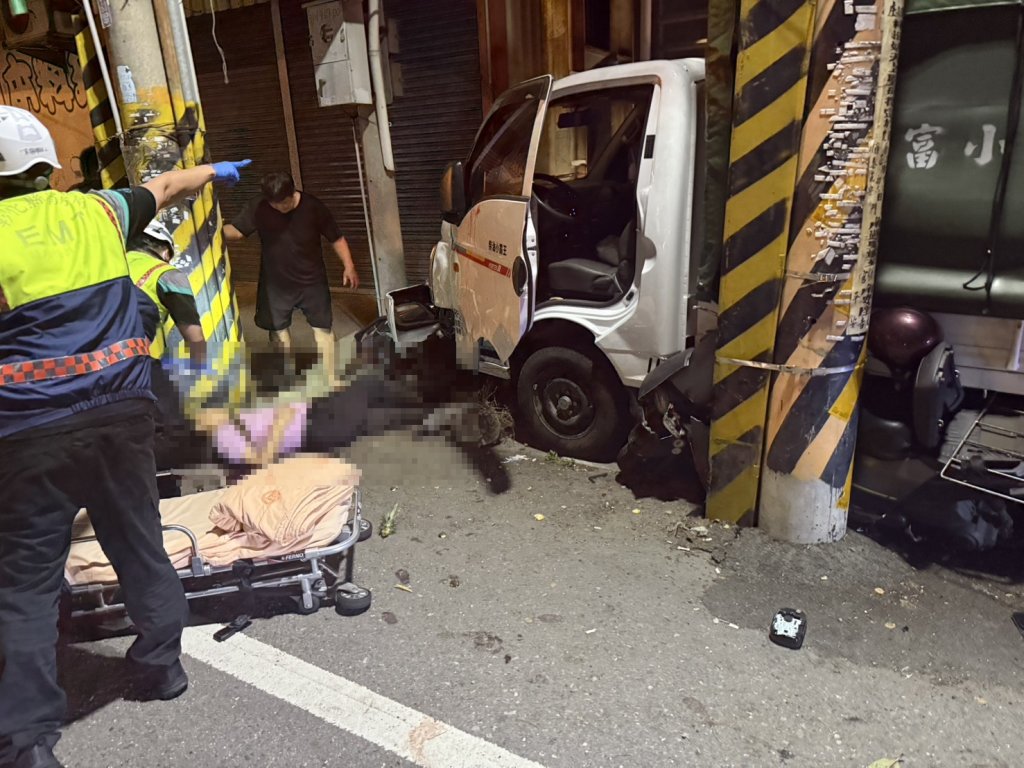  彰化市再傳毒駕死亡車禍！　小吃店一家3口遭衝撞父親女兒死亡