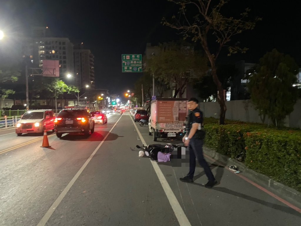 高雄女騎士遭轎車擦撞命危…監視器空白　家屬上網求真相