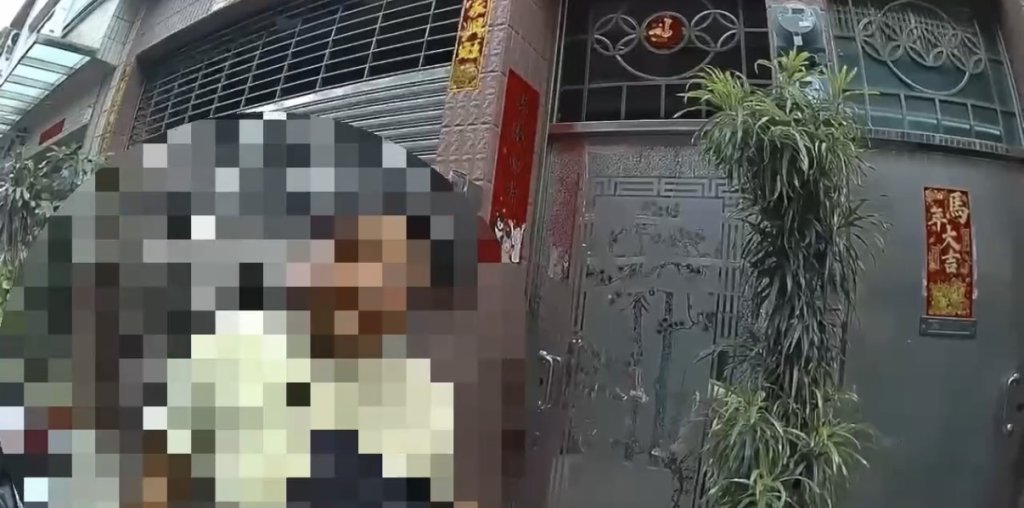 高雄公園驚魂！46歲女疑誤會遭辱罵　竟掌摑幼童遭送辦