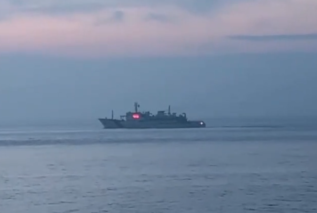 中國海警船強闖東沙限制水域嗆主權　海巡霸氣回嗆強勢驅離