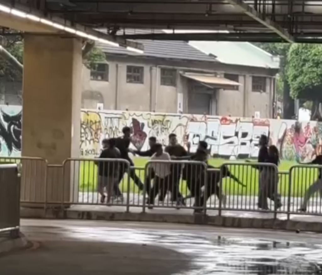 酒後衝突大亂鬥！台中火車站成印尼移工戰場　警方帶回4人究辦