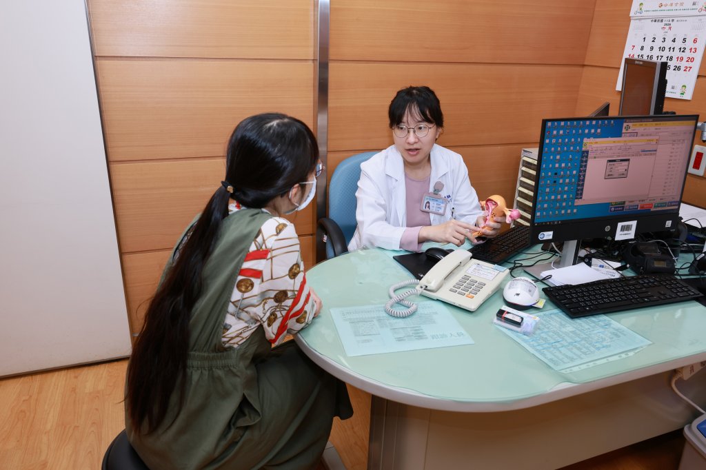 更年期荷爾蒙治療增加血栓風險？  婦產科醫師：「血管健康度」與「給藥路徑」才是關鍵