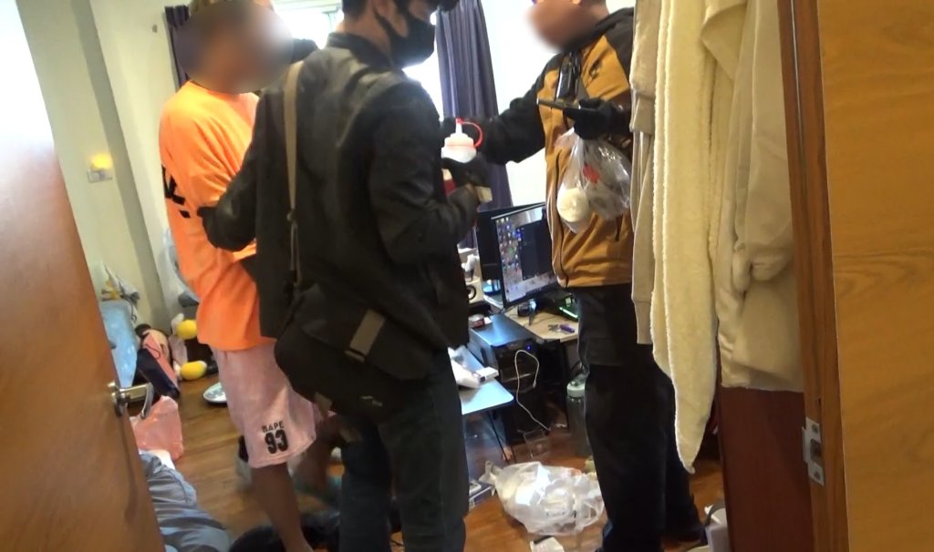 母親店門口交易！中警破獲8層販毒網　起獲大量喪屍菸彈毒品