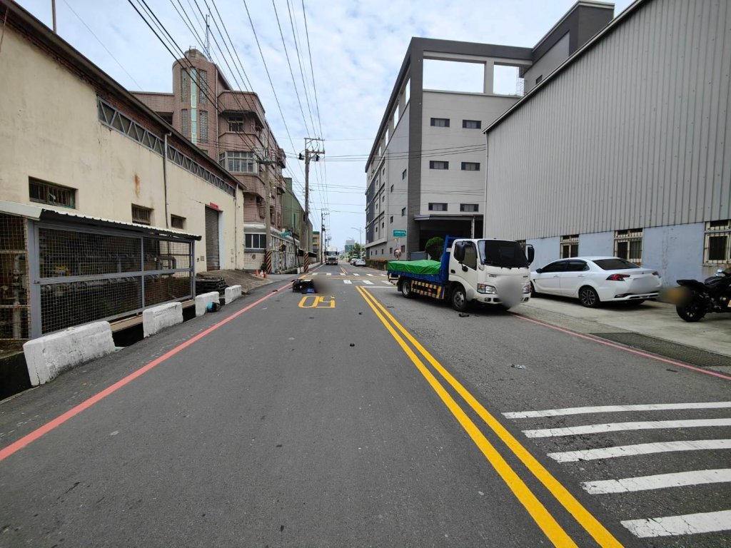 台中龍井死亡車禍！　72歲翁騎機車遭撞飛傷重不治