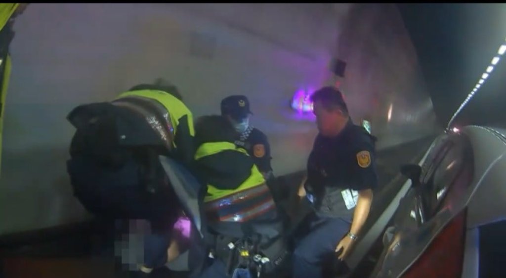花蓮女子遭殺害躺公墓旁水溝！　警方國道5號雪山隧道攔車逮兇手