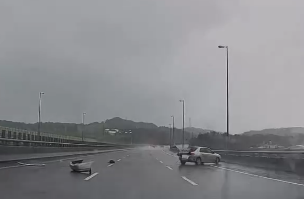 強風豪雨釀禍！　國道3號自小客車失控打滑撞護欄 