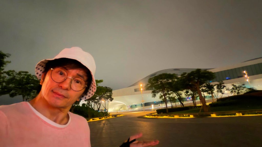 唐從聖嘆「無風無雨仍停演」劇團虧百萬　遭轟巨嬰心態