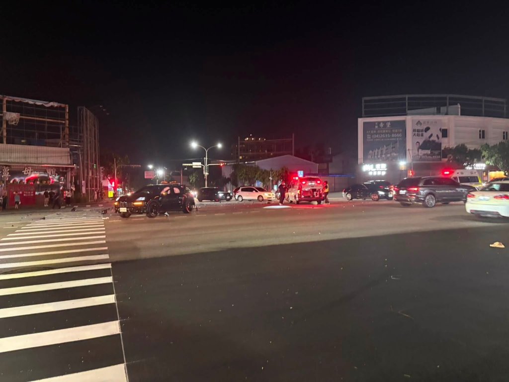 台中沙鹿區車禍6人受傷！　5車相撞傷者均送醫