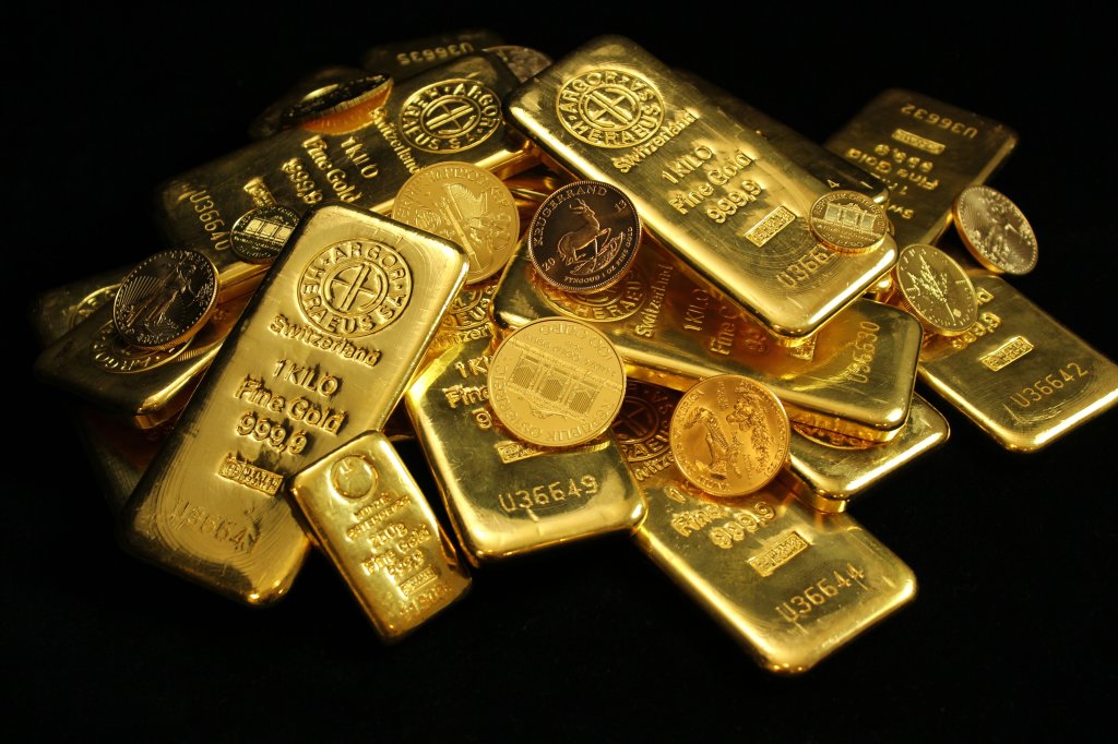 黃金大反攻！聯準會按兵不動 金價由黑翻紅飆近2%