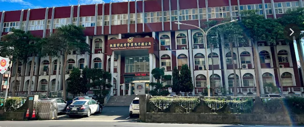  桃園平鎮驚傳疑似殺妻案！8旬婦人陳屍家中疑遭鈍器殺害「右臉幾乎砸爛」　丈夫被警帶回偵訊