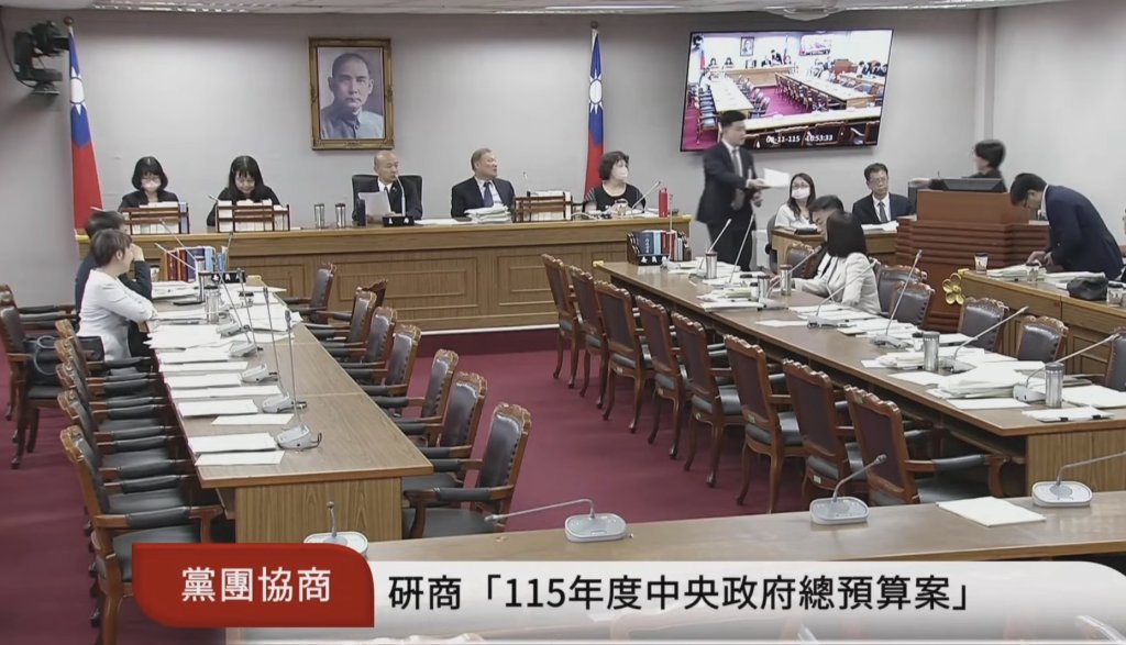 快訊／韓國瑜爆氣了！傅崐萁沒來「藍白不敢簽」　怒轟：黑暗力量控制
