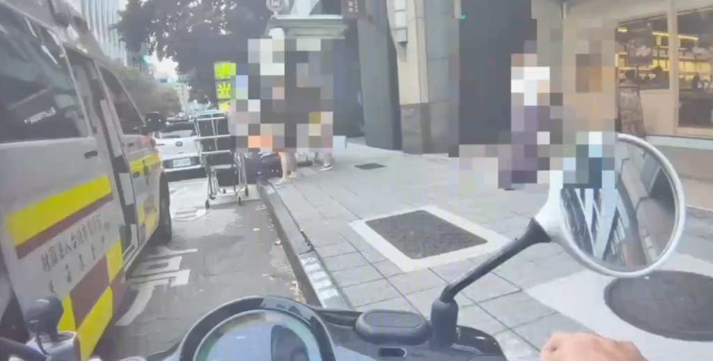 疑抓姦不成遭拖行300公尺！　北市妻子摩鐵外攔車遭丈夫駕車拖行受傷將提告