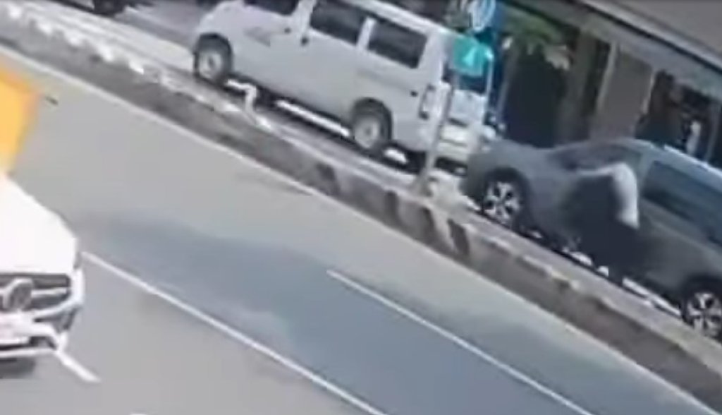 持刀揮舞反遭重擊亡！台中行車糾紛引發正當防衛論戰 律師揭關鍵影片恐成「定罪鐵證」
