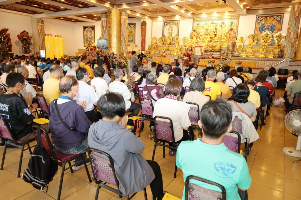 草屯雷藏寺瑜伽焰口法會圓滿　許淑華肯定長年公益扶弱