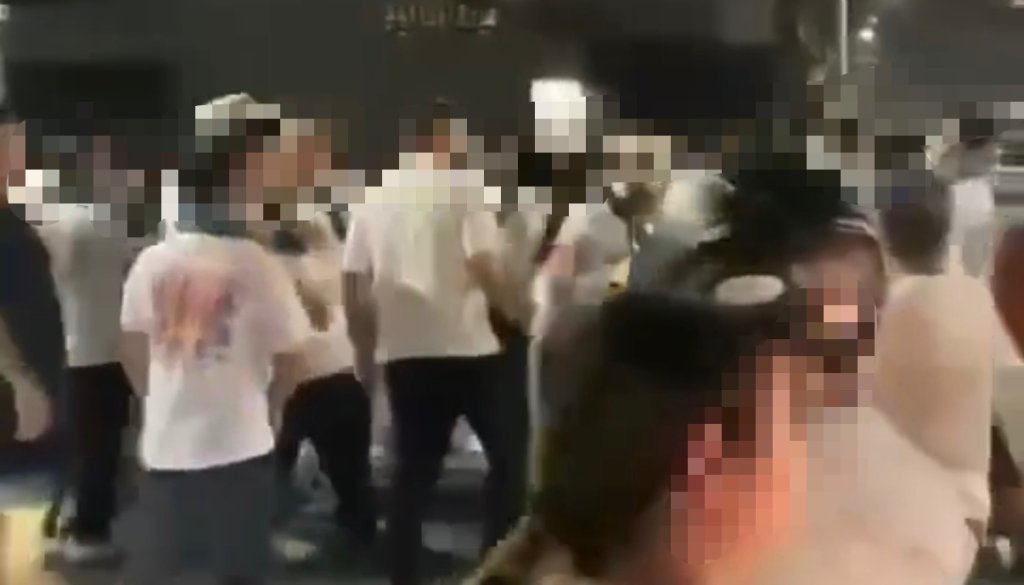 雄警憂火拼1／廟會結怨變尋仇痛扁！地方人士遭圍毆傳左眼失明　警逮12人