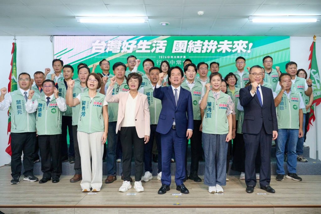 民進黨「行動中常會」移師彰化  賴清德說中央全力支持陳素月