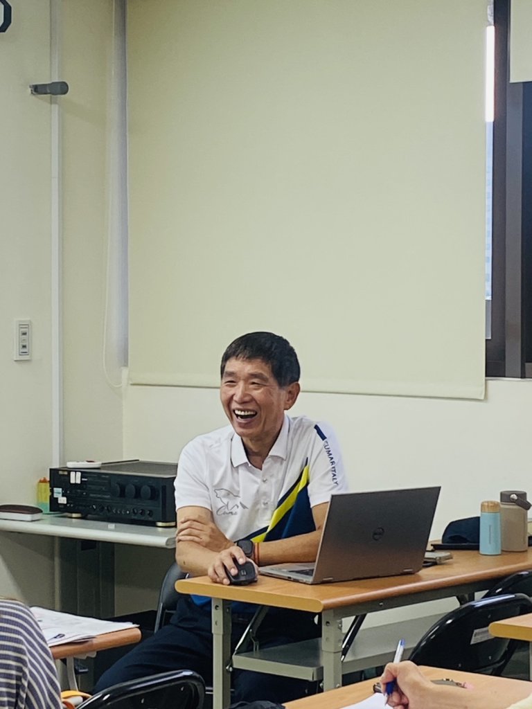 廖俊偉 老師