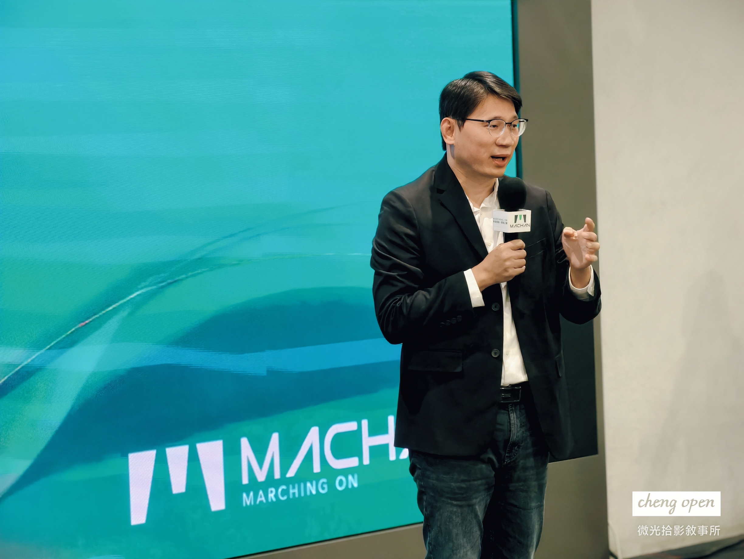 ▲ 具備精實生產與智慧製造專業的明昌國際總經理陳琮仁,曾榮獲國家傑出經理人肯定,帶領團隊力推數位與永續雙軸轉型。