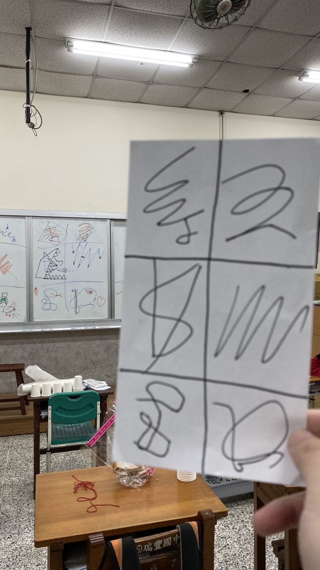 我沒在上課，我只是個來找你們玩的大孩子，這六堂課，也是我的一場自我療癒之旅。（圖／記者施睿皇攝）