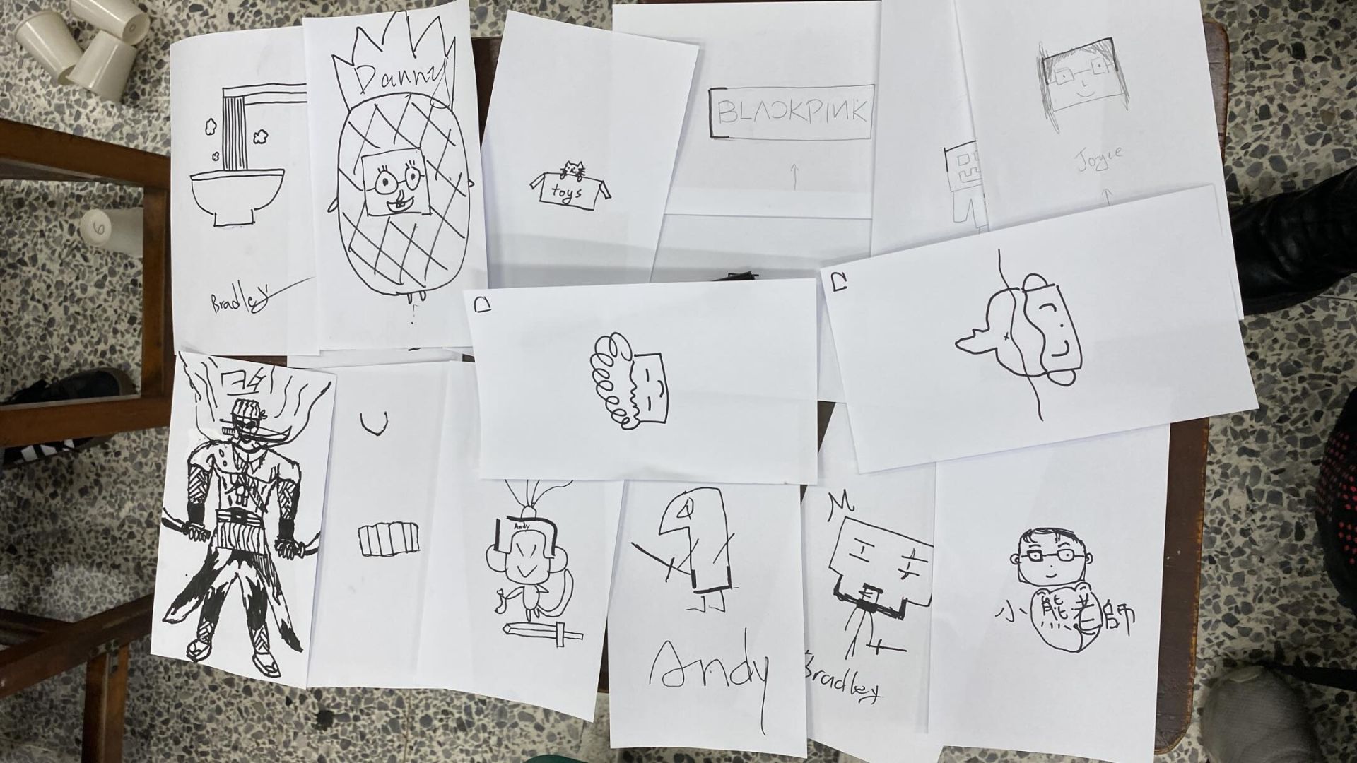 給予限制，反而激發創意。從一個簡單的「ㄇ」字，孩子們展現了令人驚豔的框架重構能力。（圖／記者施睿皇攝）