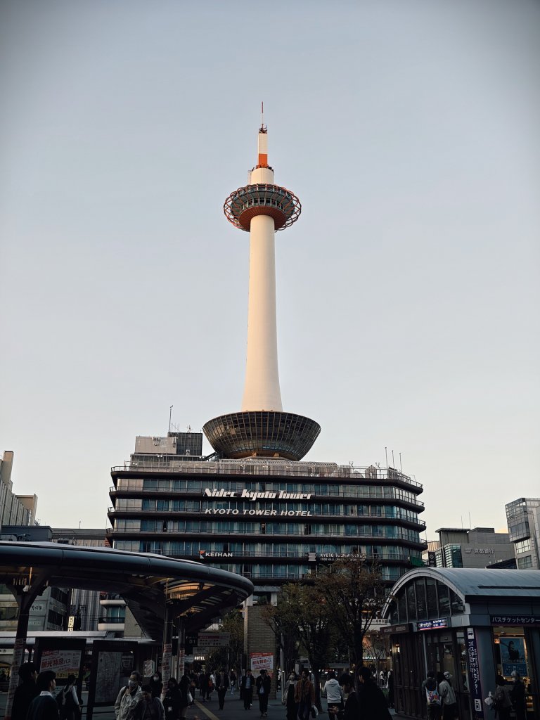 【深度旅遊專題】 秋色下的關西漫旅：在京都的風、奈良的鹿與大阪的夜之間，遇見時間最溫柔的樣子