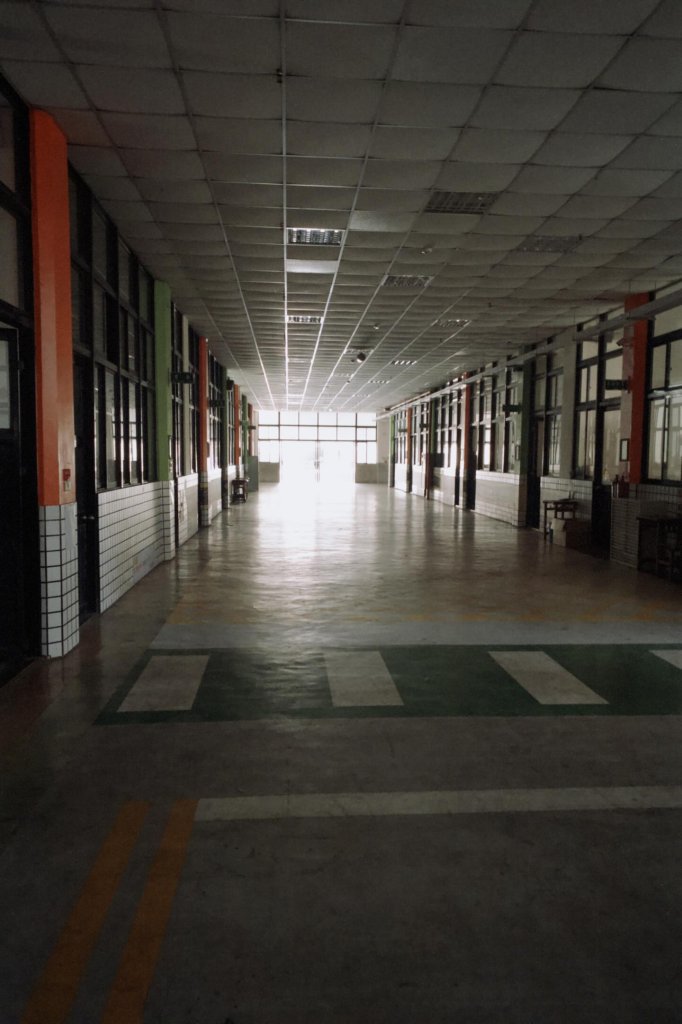 我不教畫畫，我教怎麼「看」：一位數位遊牧設計師，在體制外學校的五堂「生命轉譯」課