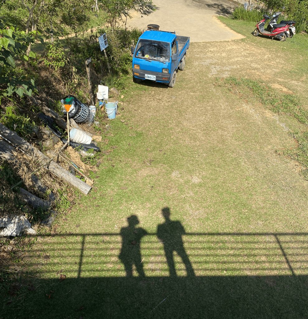 有一種體貼叫做「不阻止」：從日本到嘉義，那位推著行李箱讓我隨時停靠的人生夥伴