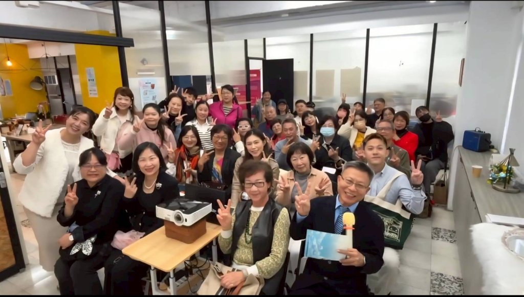 從一場社創課開始的善循環：輕點綴如何在「現代三合院」裡，捏塑媽媽們的永續舞台？【 專欄報導 / 輕點綴香氛設計學苑 】