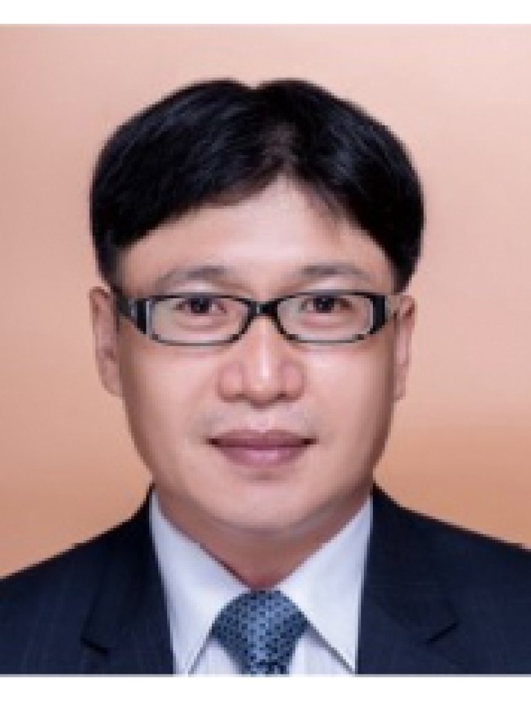 前任會長(第二十八屆)會長 秘書 陳央鉅