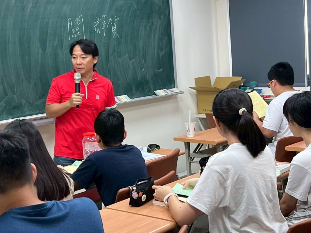 【教育公益報導】關銳沛竹北公益國寫課程完美落幕　以行動傳愛，點亮孩子文字夢
