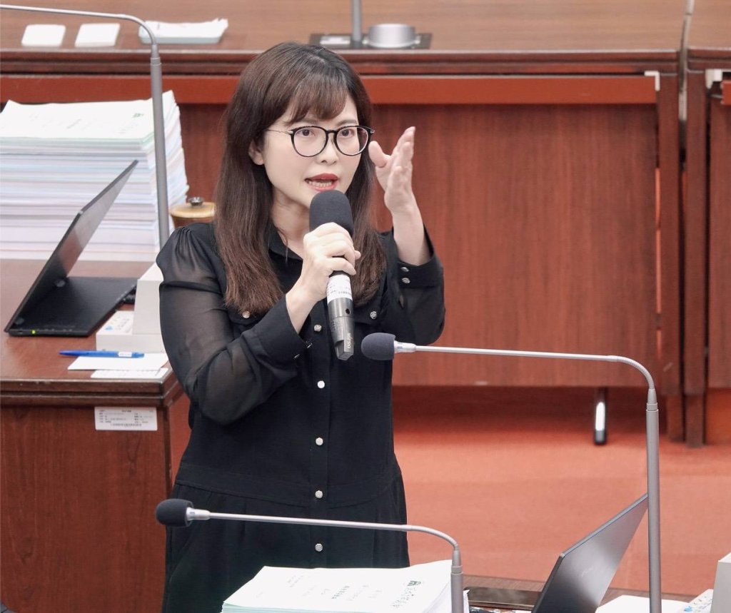 衛星航照拍出8處疑似「美濃大峽谷」案場　僅移送4案　陳美雅議員：地政局說不清，是包庇還是怠惰？