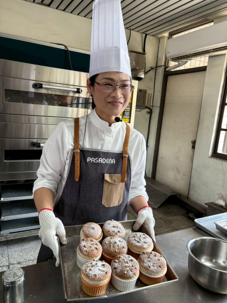 甜點的平等滋味、芭娜娜遇上舒芙蕾，高雄市教育局玉帕莎蒂娜國際餐飲集團啟動校園味覺教育