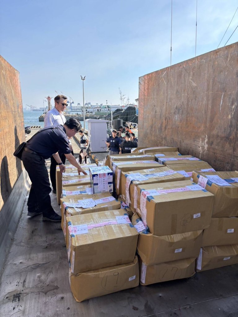 澎檢與海巡署艦艇運押後送毒品愷他命900多公斤 雄檢及高雄市環保局無償協力完成焚化銷燬