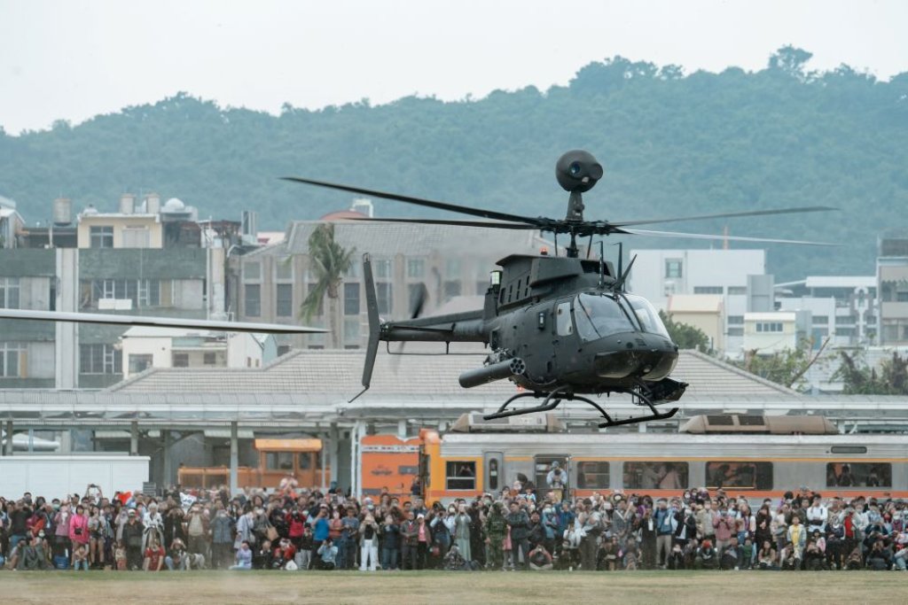 駁二動漫祭本周末上演動漫軍武戰紀，黑鷹、雲豹威風助陣！