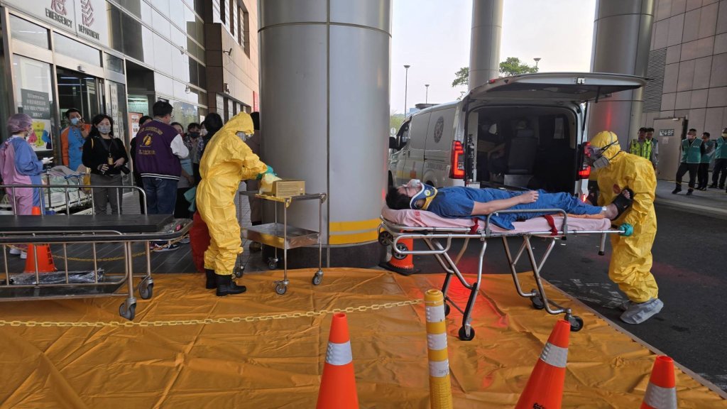 嘉義縣啟動毒化災害應變演練，保全醫療量能