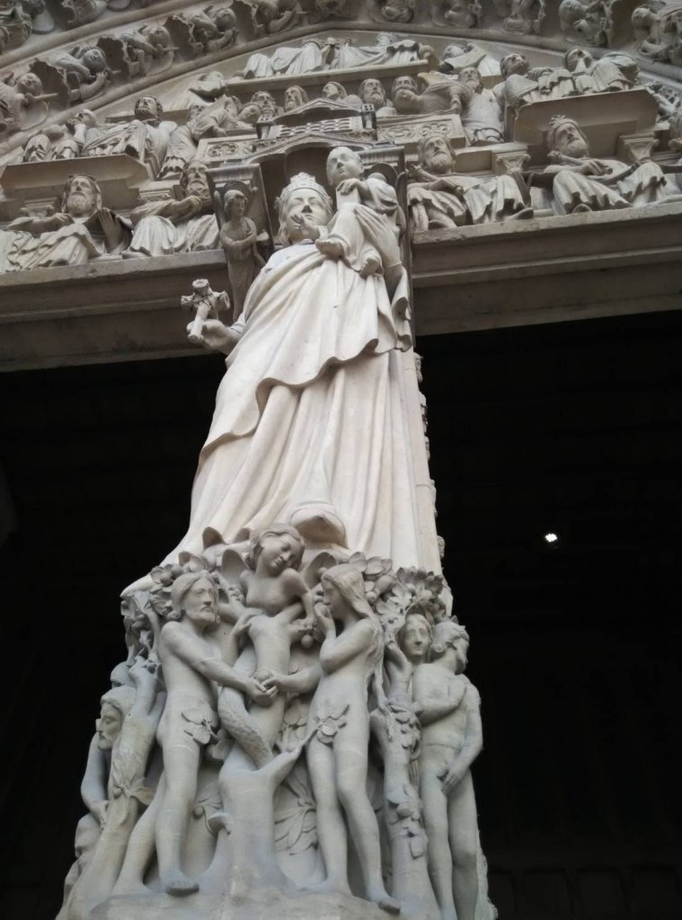 浴火重生的巴黎之心　聖母院重啟見證八百年信仰與工藝  