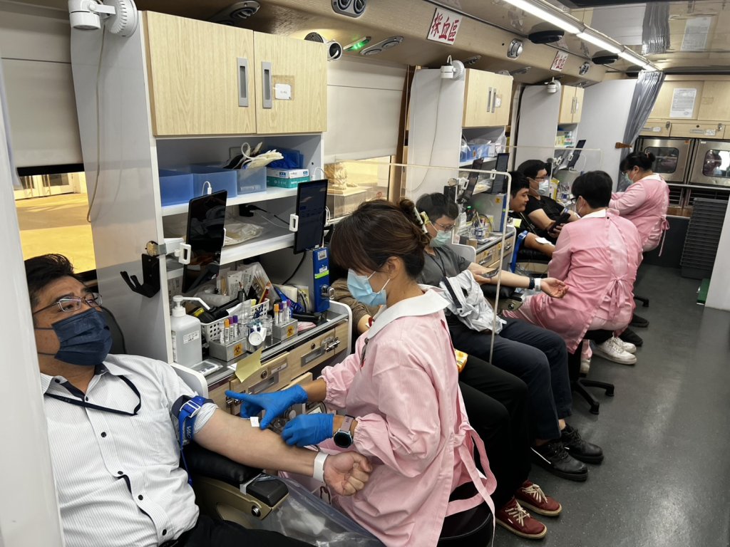 挽袖傳愛！中油公司煉製事業部「捐血有愛，熱血澎湃」活動登場