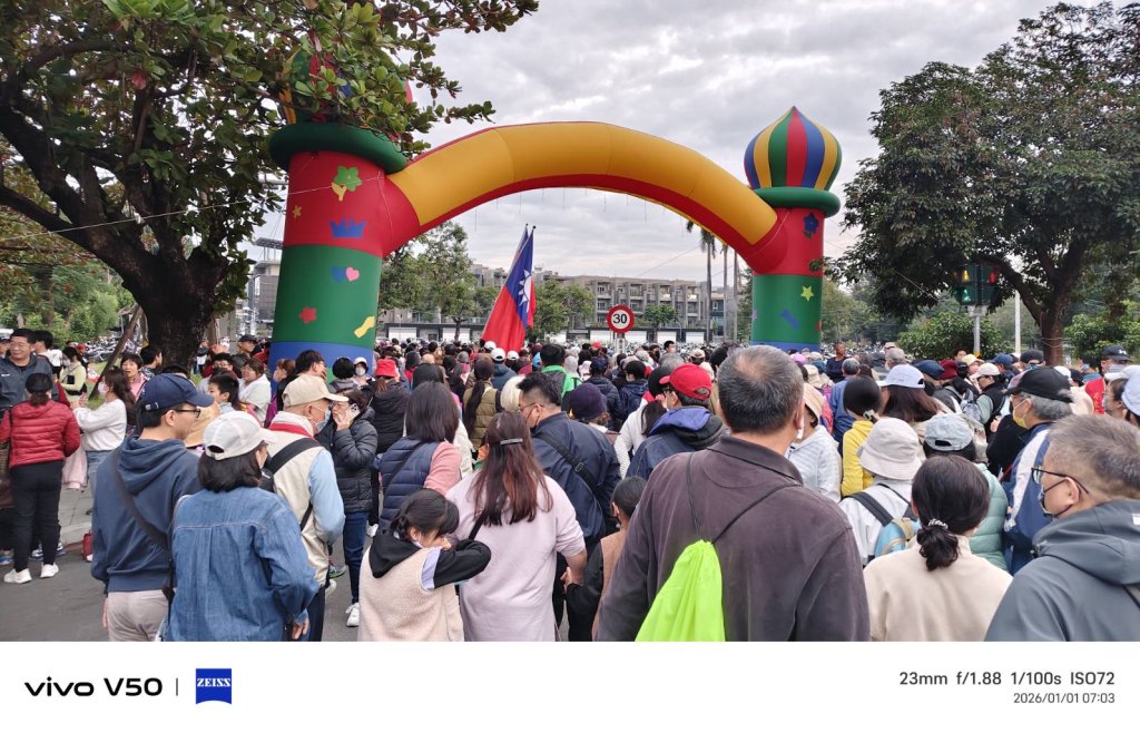 大型活動動員再多員工  沒有適當場地，沒有辦法辦得完美